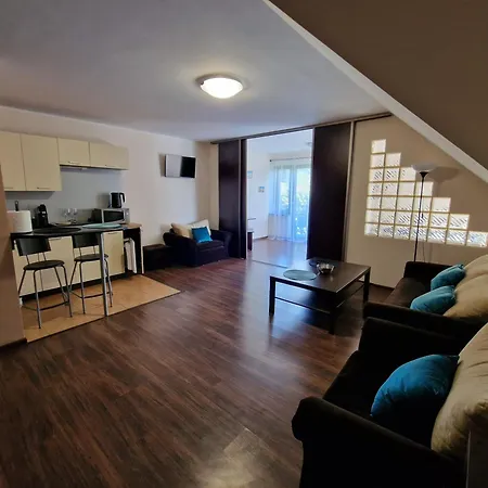 Morska Perla Bed and Breakfast *