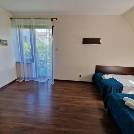 Morska Perla Bed and Breakfast Rewal